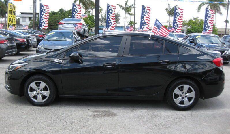 Chevrolet Cruze - Thumbnail 9