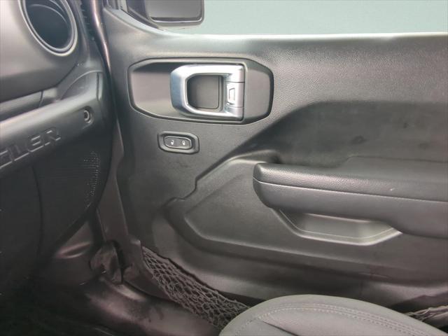 Jeep Wrangler Sport S 4X4 - Thumbnail 15