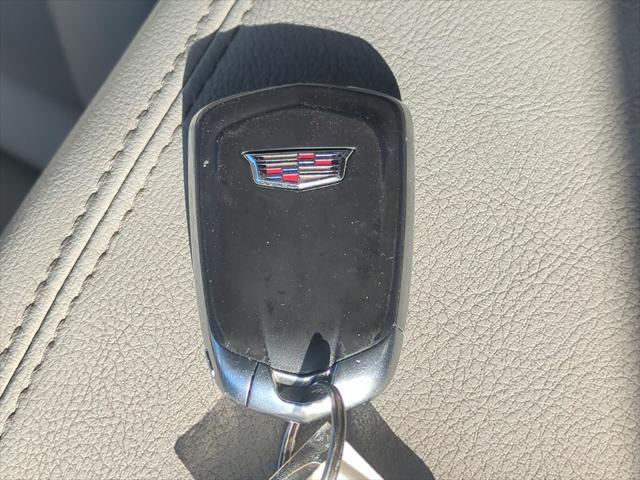 Cadillac Xt4 Awd Premium Luxury - Thumbnail 10