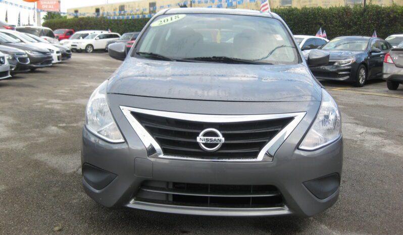 Nissan Versa - Thumbnail 3