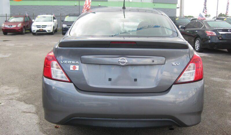 Nissan Versa - Thumbnail 7
