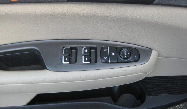 Kia Optima - Thumbnail 15