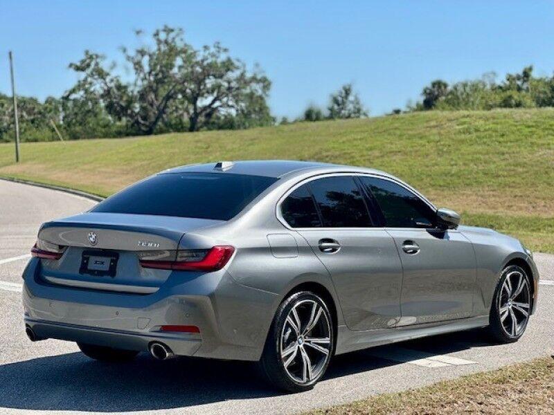 BMW 3 SERIES - Thumbnail 5