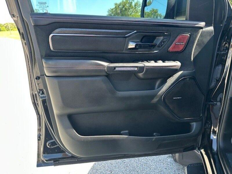 Dodge RAM 1500 - Thumbnail 10