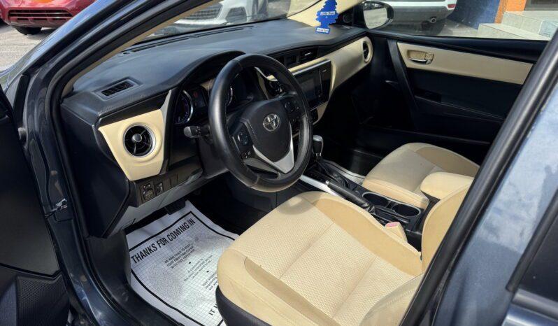 Toyota Corolla - Thumbnail 11