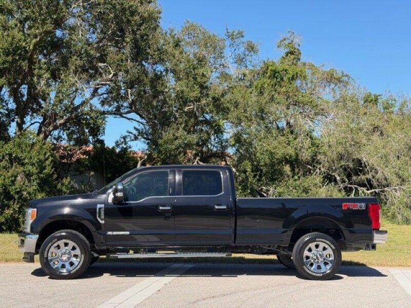 Ford SUPER DUTY F-350 SRW - Thumbnail 2