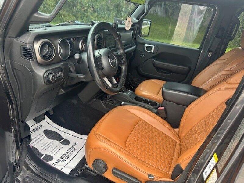 Jeep WRANGLER UNLIMITED - Thumbnail 14