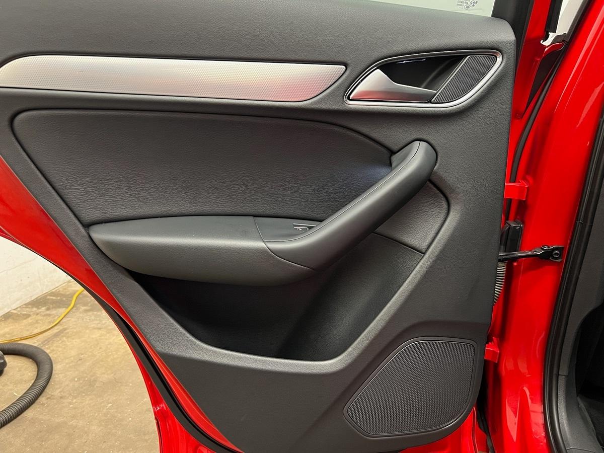 Audi Q3 Sport Premium - Thumbnail 12