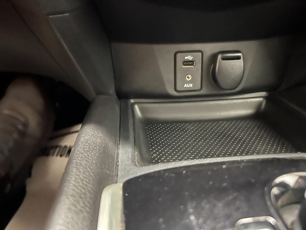 Nissan Rogue S - Thumbnail 15