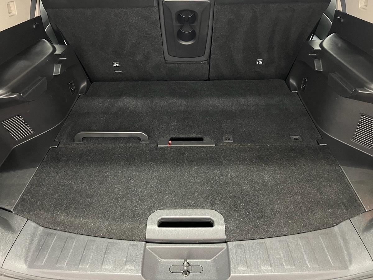 Nissan Rogue S - Thumbnail 12