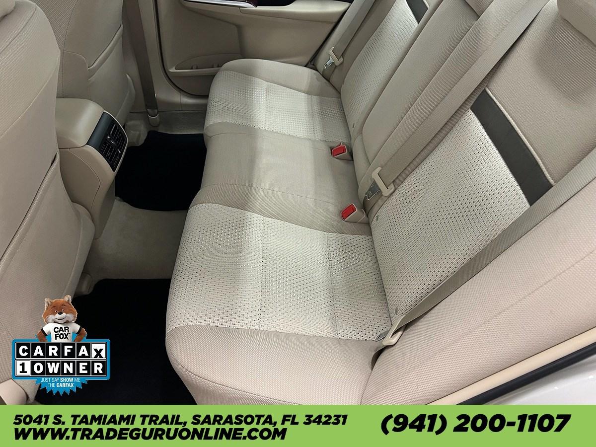 Toyota Camry L - Thumbnail 11