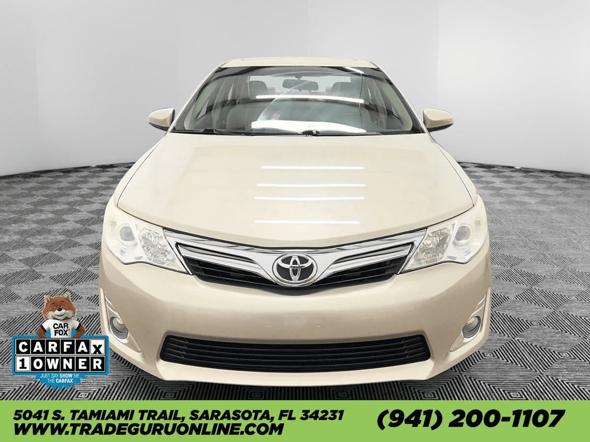 Toyota Camry L - Thumbnail 7