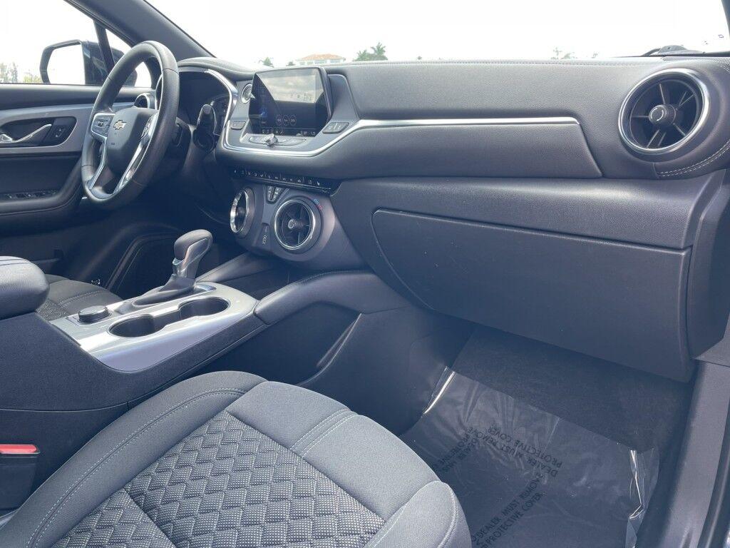 Chevrolet Blazer - Thumbnail 8