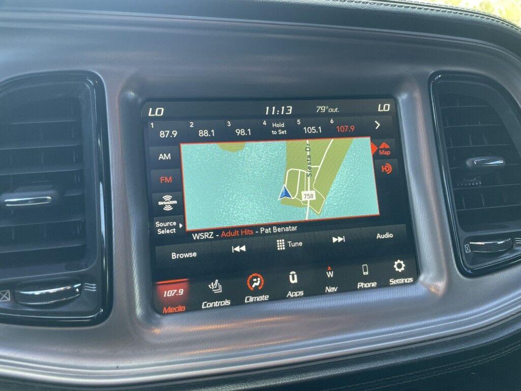 Dodge Challenger - Thumbnail 14