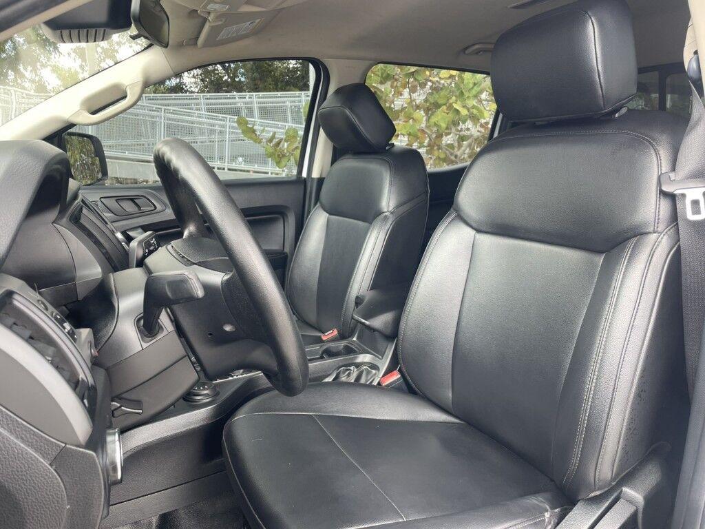 Ford Ranger - Thumbnail 2