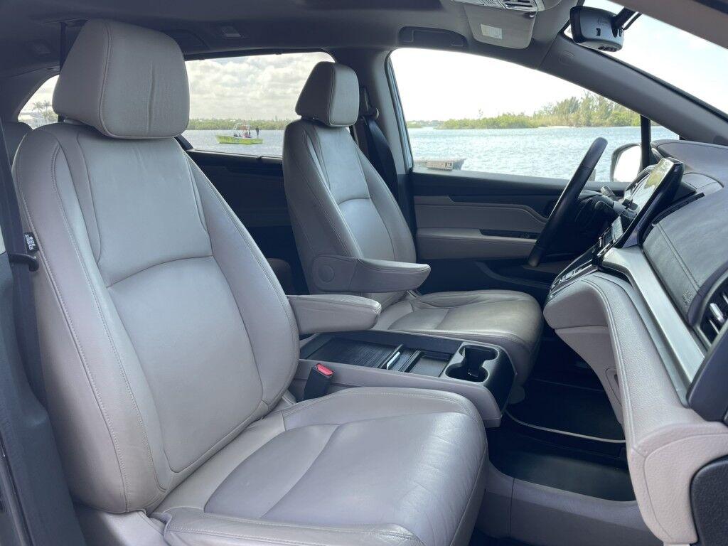 Honda Odyssey - Thumbnail 7