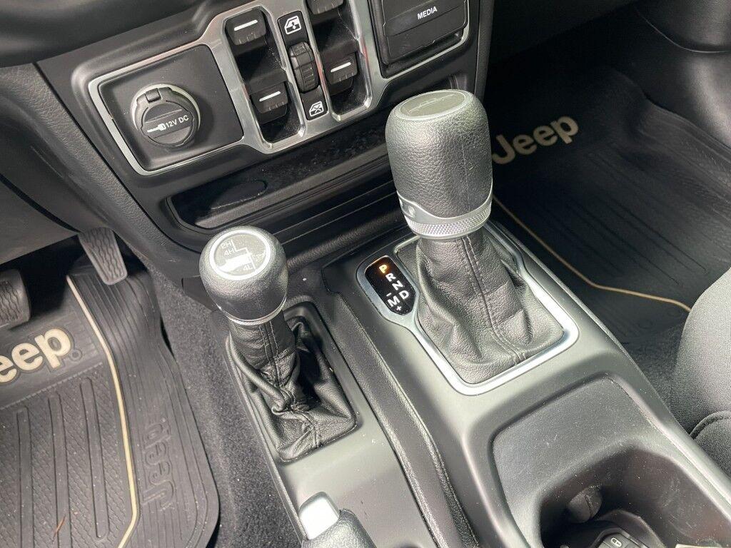 Jeep Gladiator - Thumbnail 17