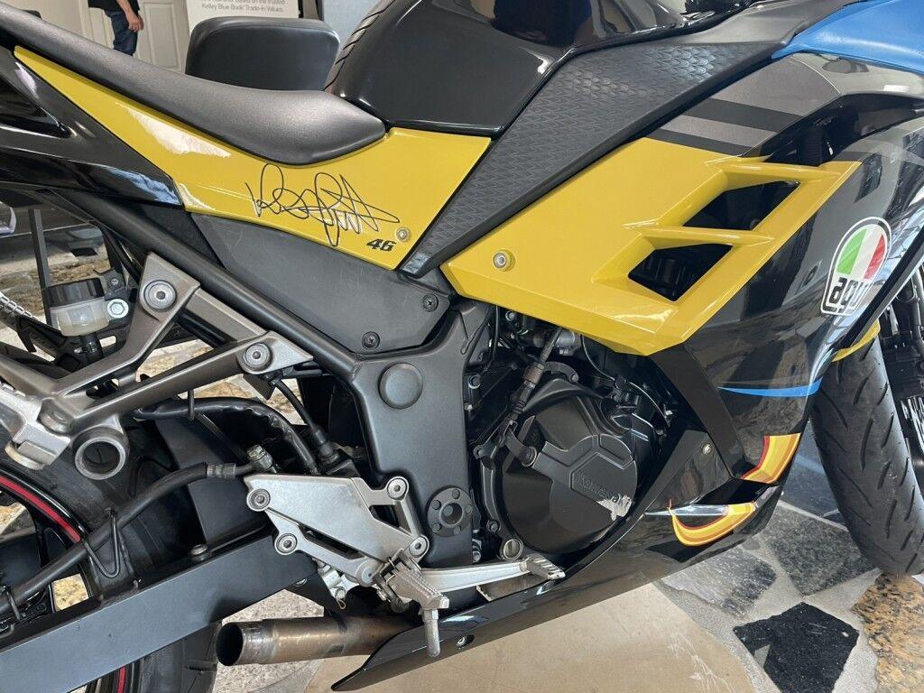 Kawasaki EX330-A - Thumbnail 7