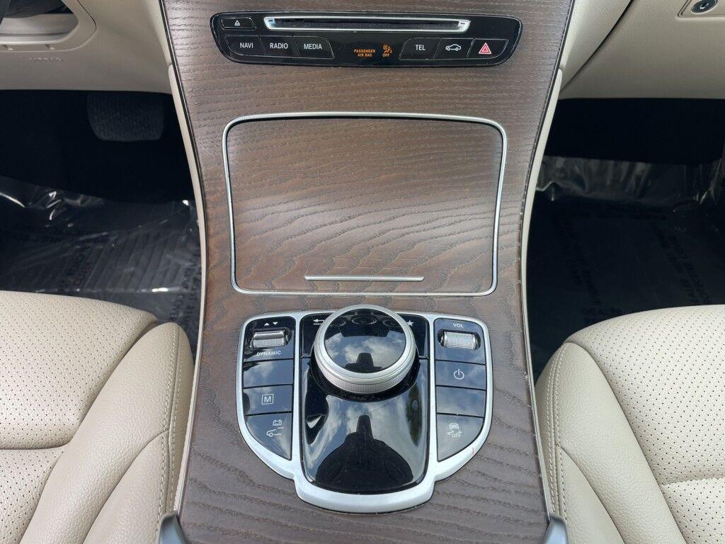 Mercedes-Benz GLC - Thumbnail 18