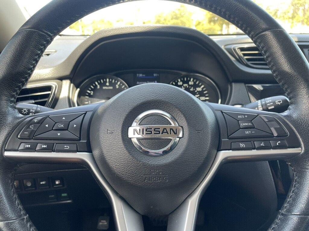 Nissan Rogue - Thumbnail 20