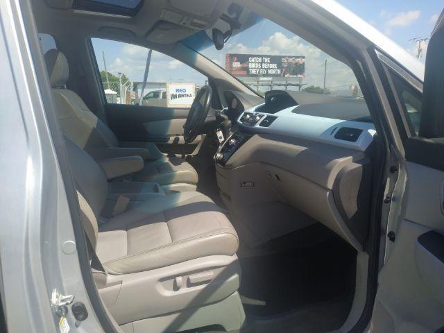 Honda Odyssey - Thumbnail 10