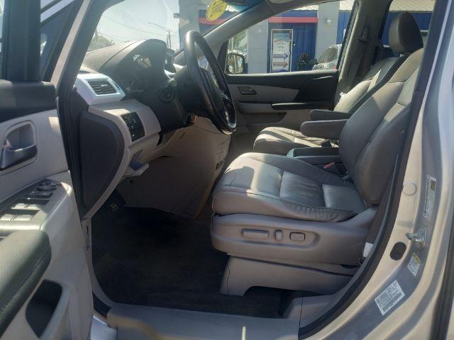 Honda Odyssey - Thumbnail 8