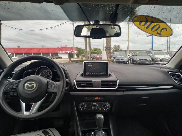 Mazda Mazda3 - Thumbnail 10