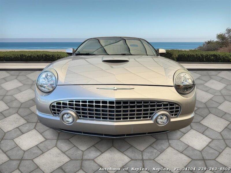 Ford Thunderbird Deluxe - Thumbnail 3