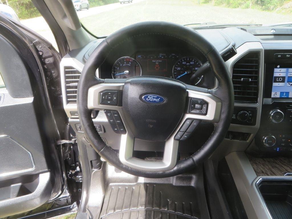 Ford Super Duty F-250 Srwsuper Duty - Thumbnail 16