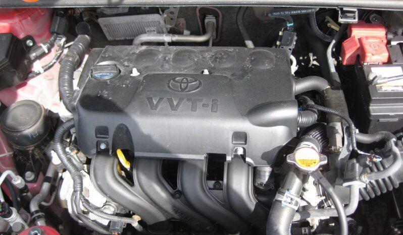 Toyota Yaris - Thumbnail 15