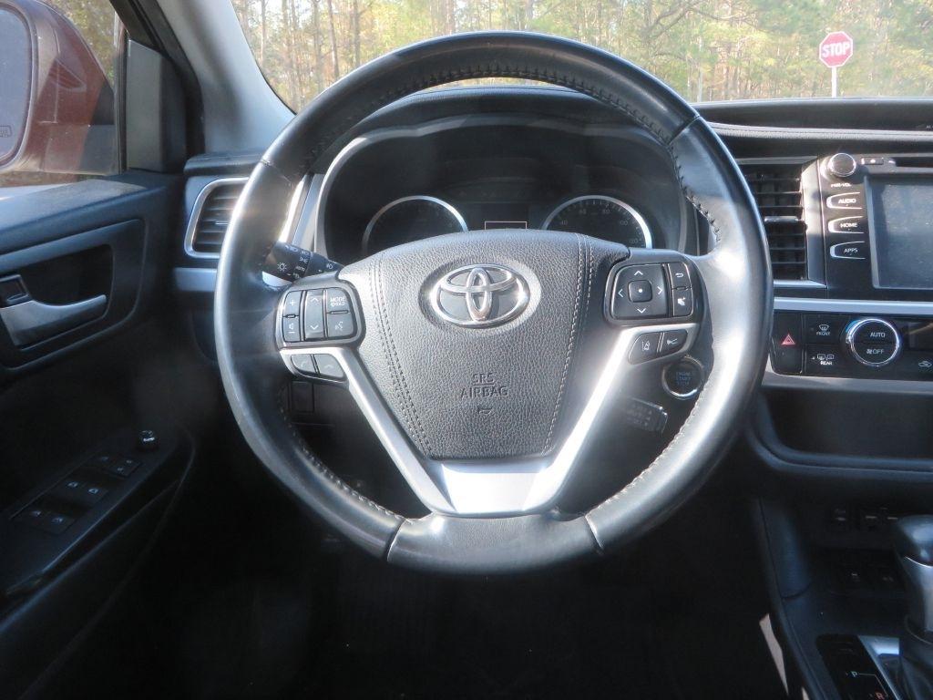 Toyota Highlanderse - Thumbnail 13