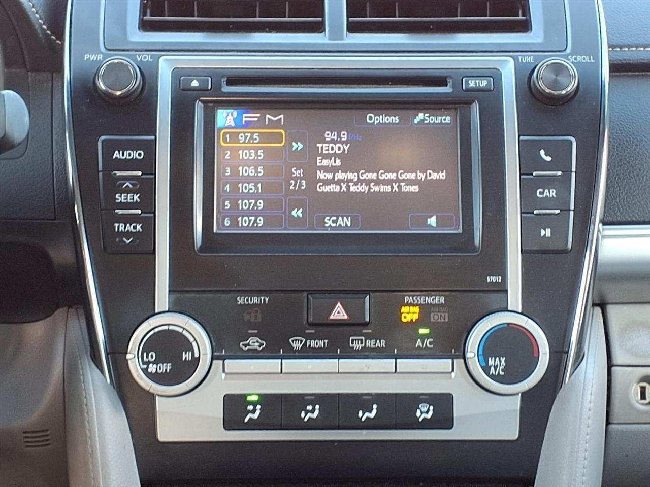 Toyota Camryle 4D Sedan - Thumbnail 6