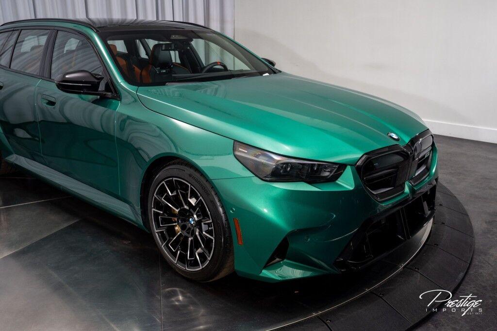 BMW M5 - Thumbnail 2