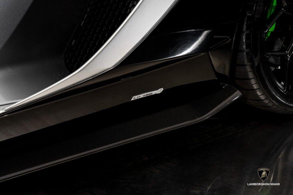 Lamborghini Aventador - Thumbnail 18