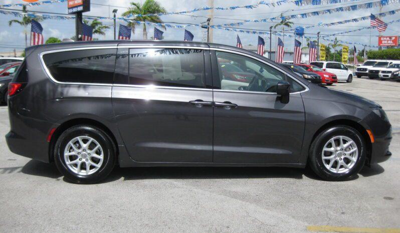 Chrysler Voyager - Thumbnail 5