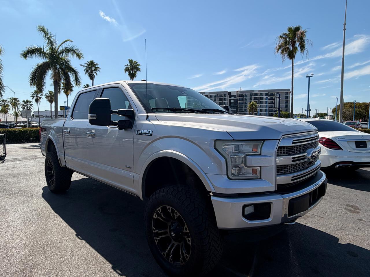 Ford F-150 Platinum - View 1