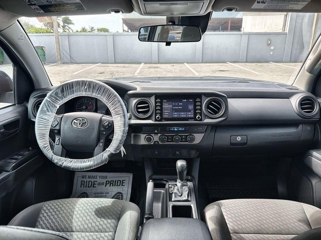 Toyota Tacoma Sr 4Wd Double Cab - Thumbnail 11