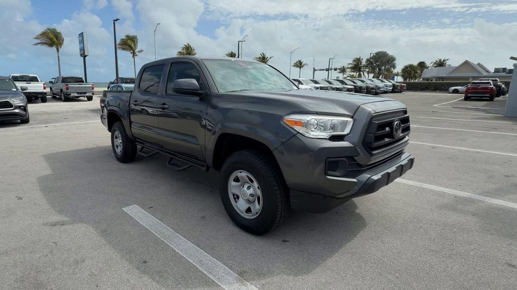 Toyota Tacoma Sr 4Wd Double Cab - Thumbnail 3