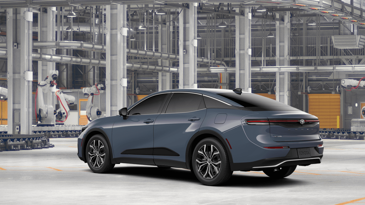 Toyota Crown Xle Awd - Thumbnail 6