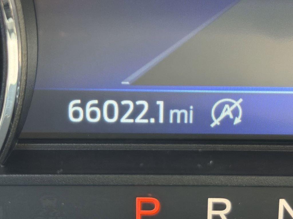 Ford Explorer Xlt 4Wd - Thumbnail 13