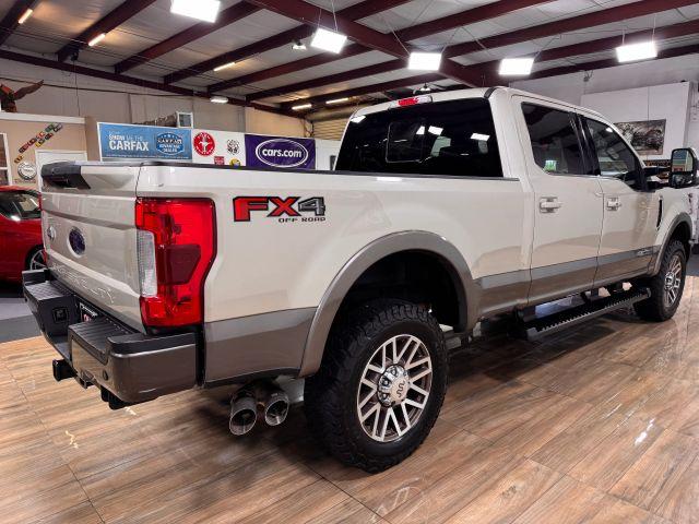 FORD F250 SUPER DUTY CREW CAB - Thumbnail 5