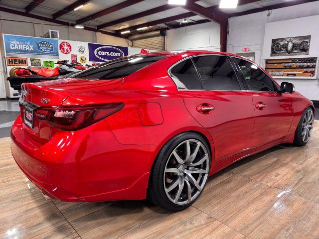 INFINITI Q50 - Thumbnail 5