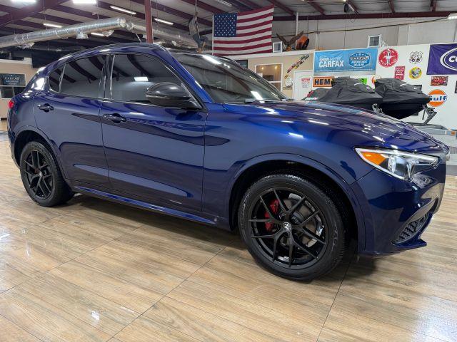 ALFA ROMEO STELVIO - Thumbnail 3