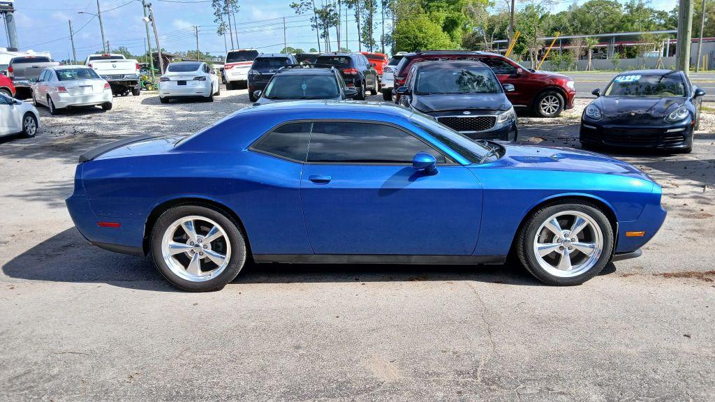 Dodge Challenger - Thumbnail 11