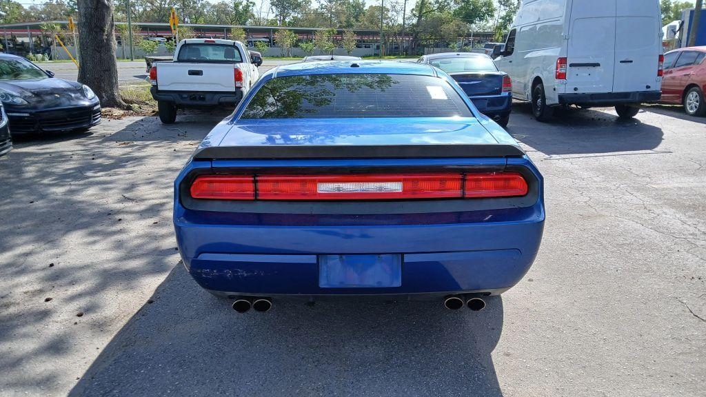 Dodge Challenger - Thumbnail 9