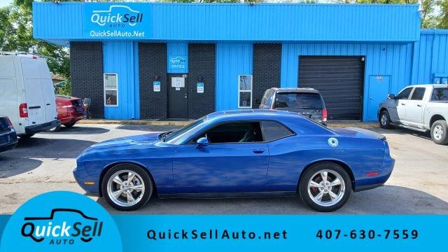 Dodge Challenger - View 1