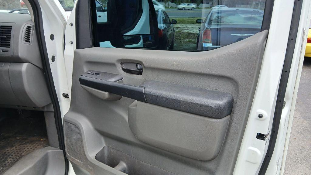 Nissan Nv2500 Hd Cargo - Thumbnail 20