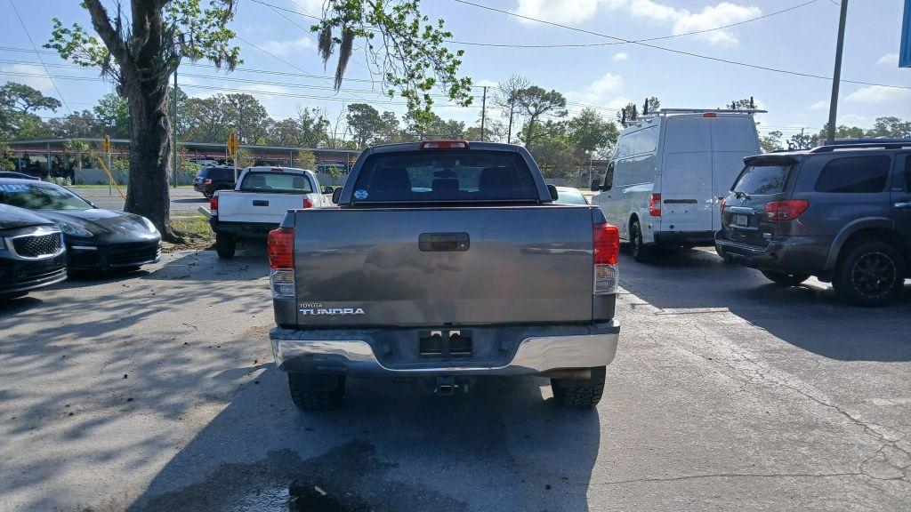 Toyota Tundra Double Cab - Thumbnail 9