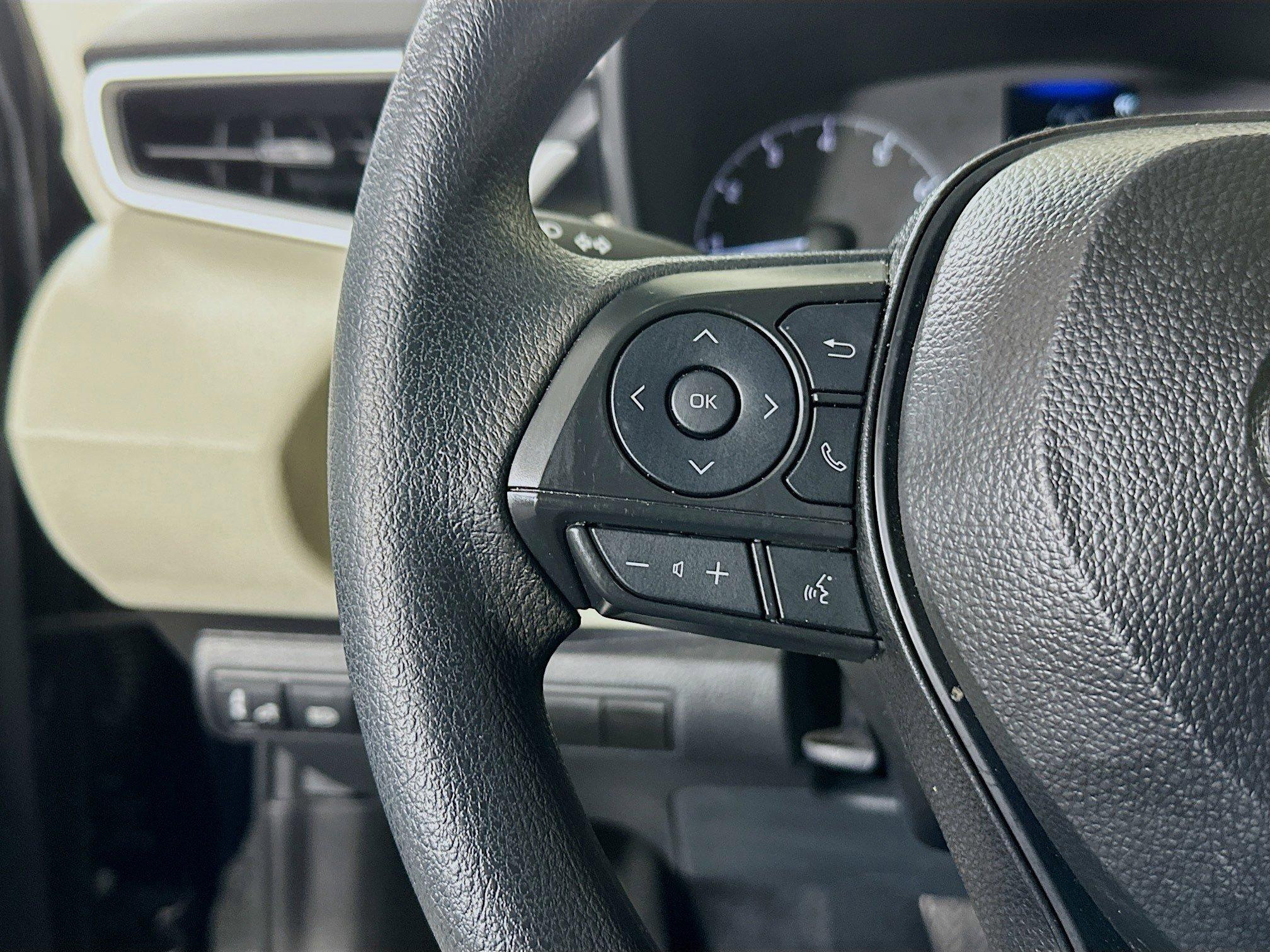 Toyota Corolla Le Fwd 4Dr Car - Thumbnail 17