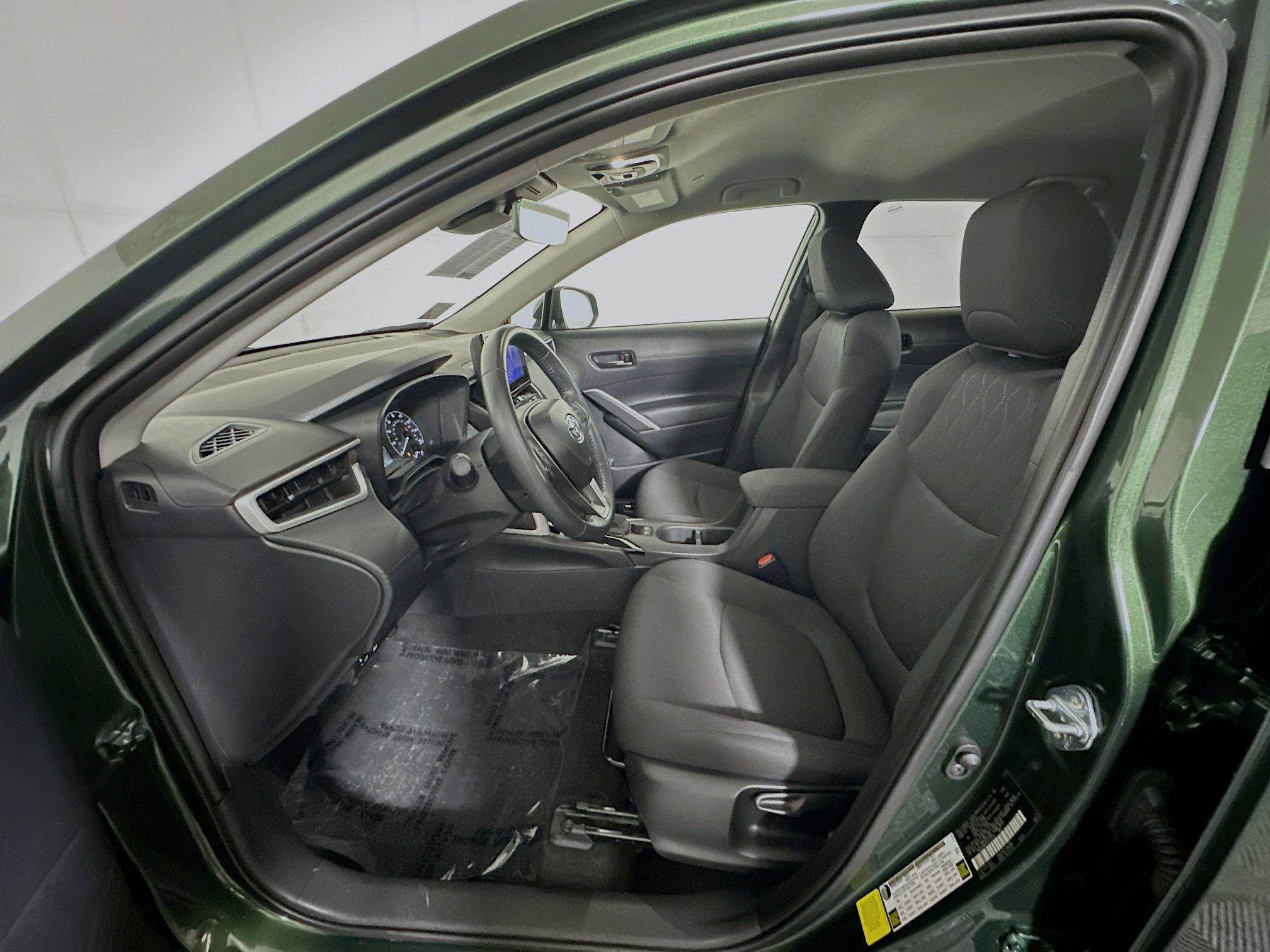 Toyota Corolla Cross Le Fwd Sport Utility - Thumbnail 13